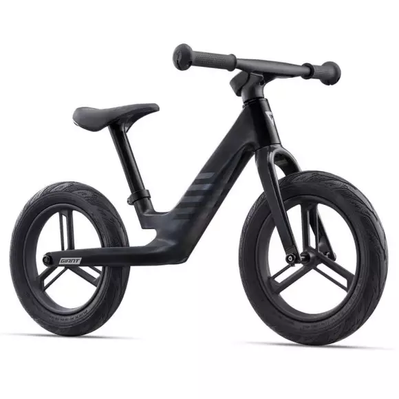 Giant PRE rCarbon 2025 Bicycle